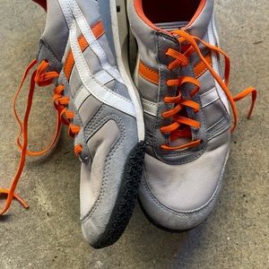 Men’s Tiger sneakers, size 11